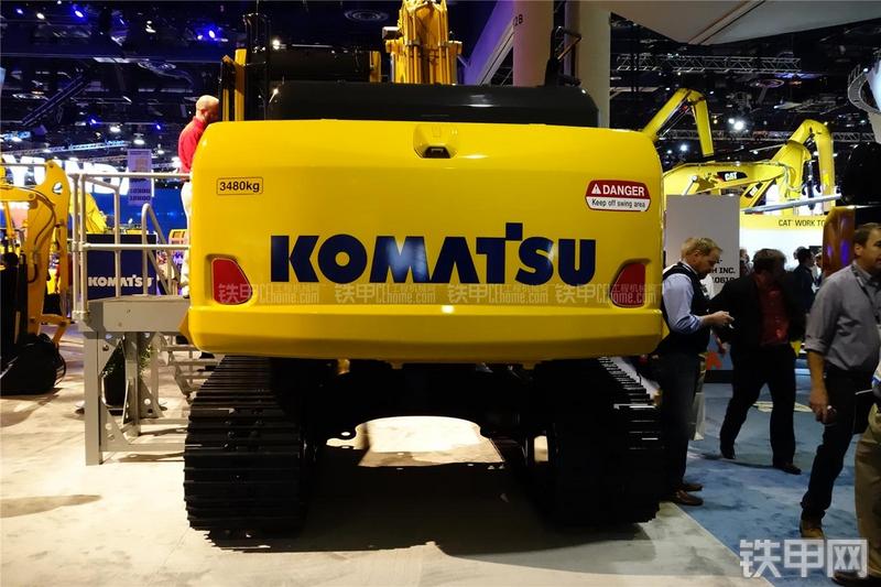 小松PC170LC-10挖掘机整机外观