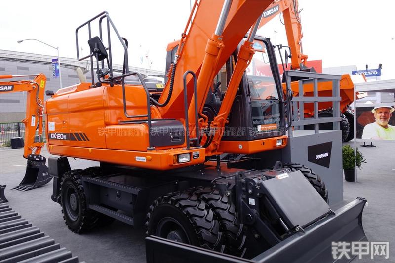 迪万伦DX190W-3挖掘机整机外观