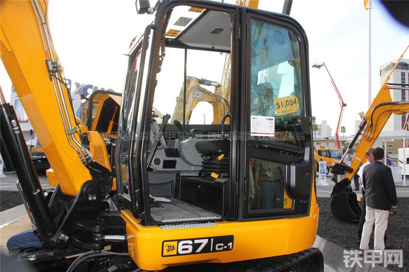杰西博67C-1挖掘机局部
