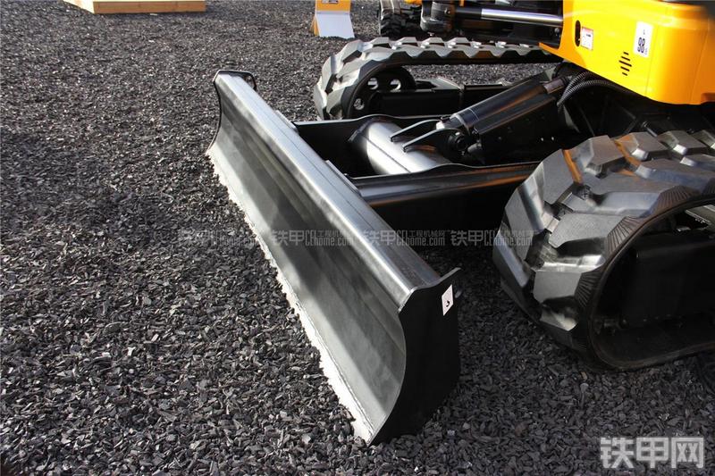 杰西博85Z-1挖掘机局部