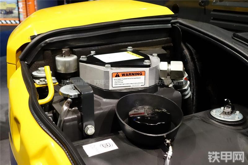 小松PC55MR挖掘机局部