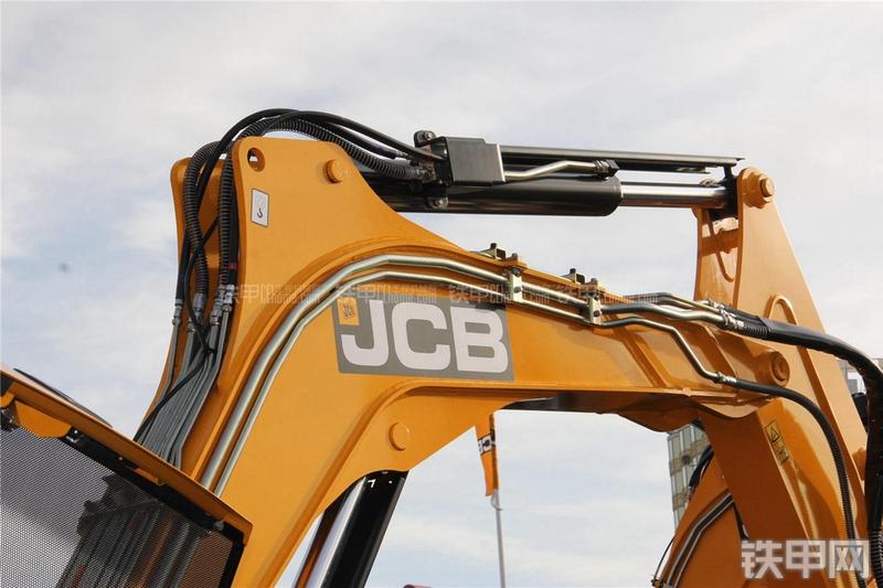 杰西博85Z-1挖掘机局部
