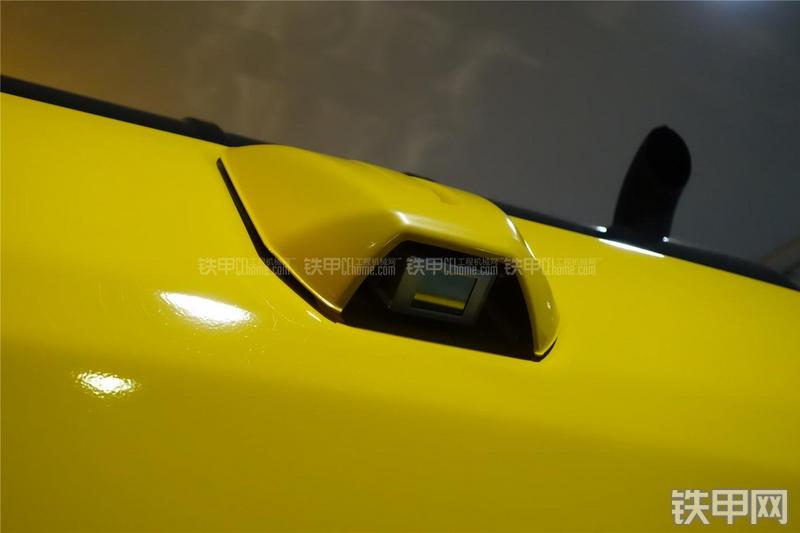 小松PC170LC-10挖掘机局部