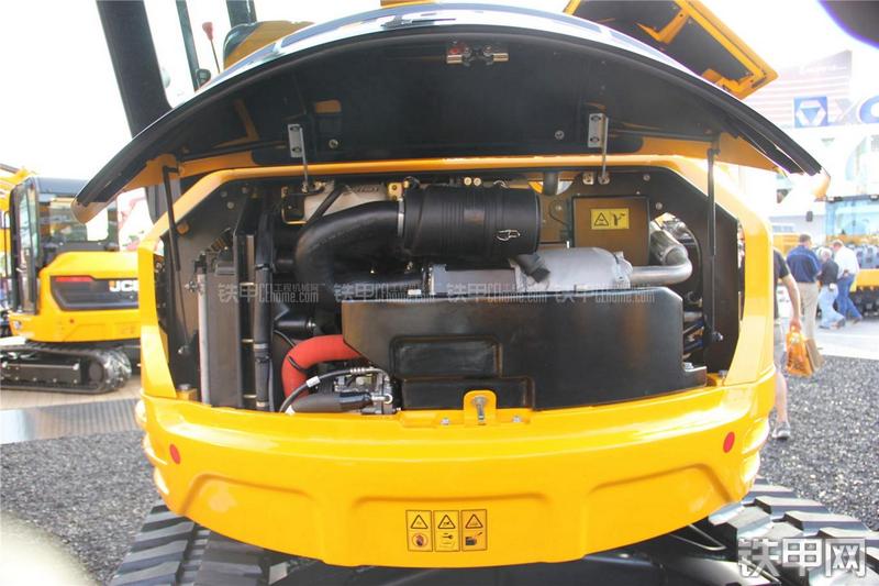 杰西博85Z-1挖掘机整机外观