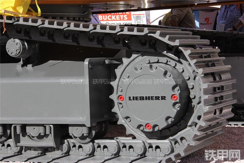 利勃海尔R956HD挖掘机局部