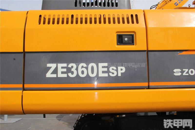 中联重科ZE360ESP挖掘机局部