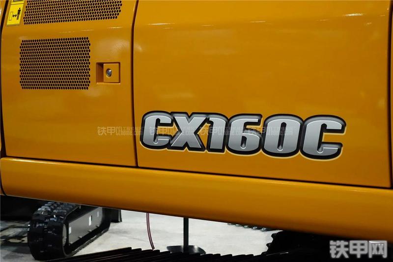 凯斯CX160C挖掘机整机外观