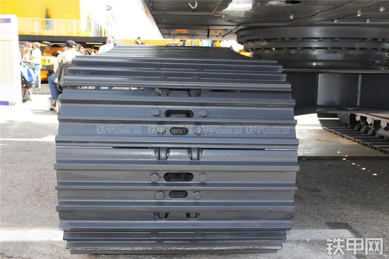 徐工XE210U挖掘机局部