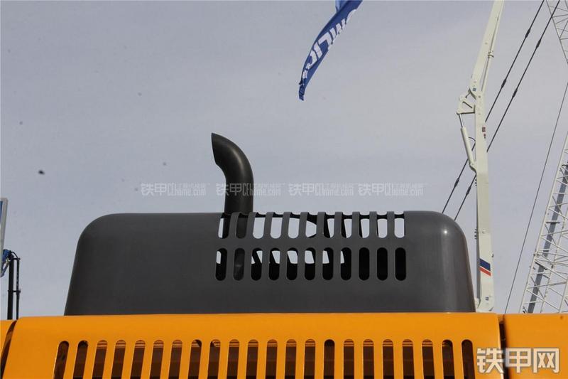 中联重科ZE360ESP挖掘机局部