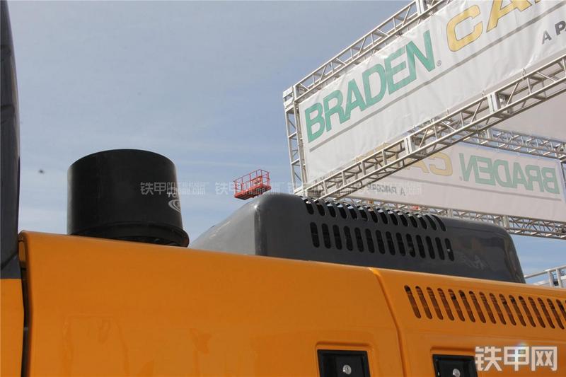 中联重科ZE360ESP挖掘机局部