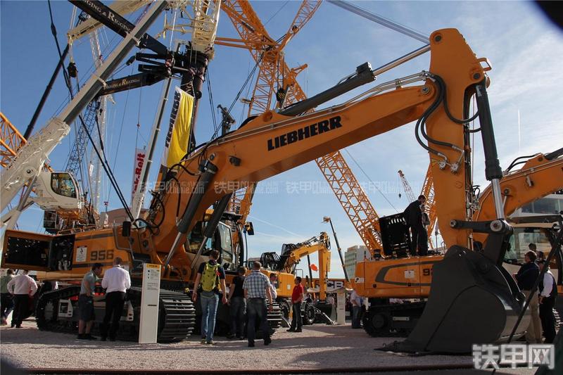 利勃海尔R956HD挖掘机整机外观