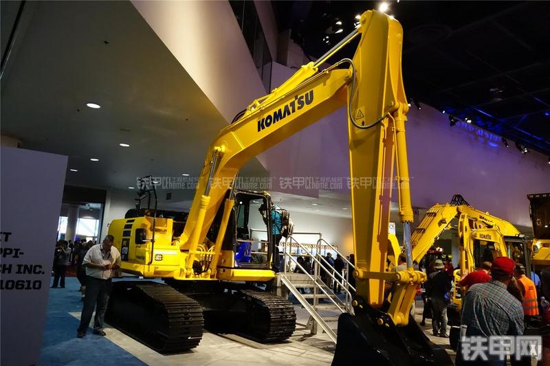 小松PC170LC-10挖掘机整机外观