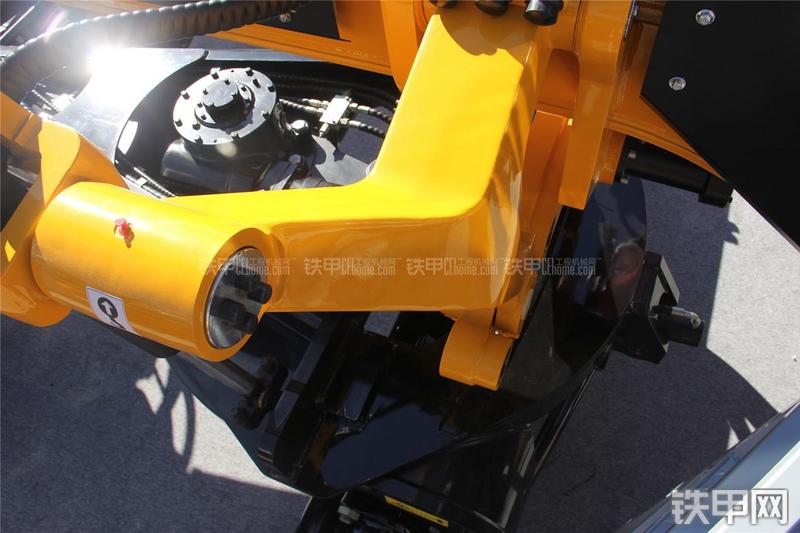 三一重工SMG200平地机局部