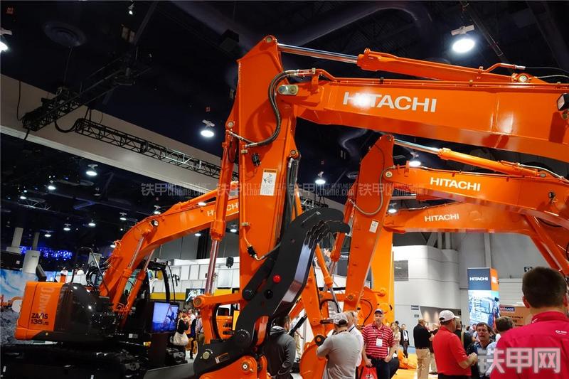 日立ZX210LC-5挖掘机局部