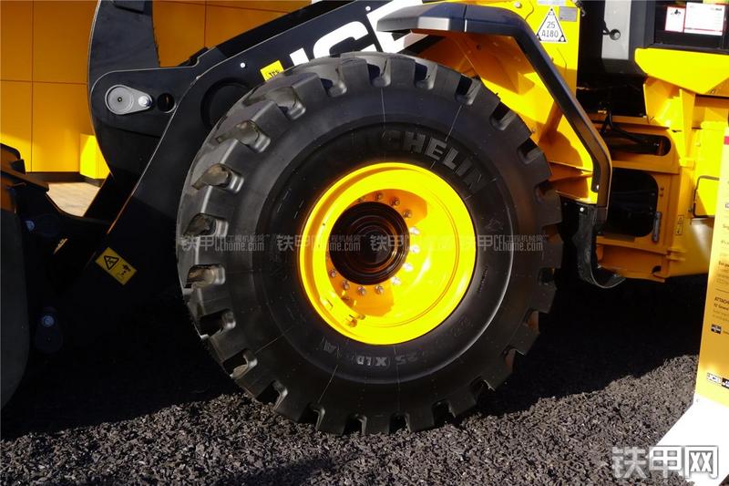 杰西博457装载机局部