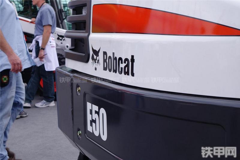 山猫E50挖掘机局部