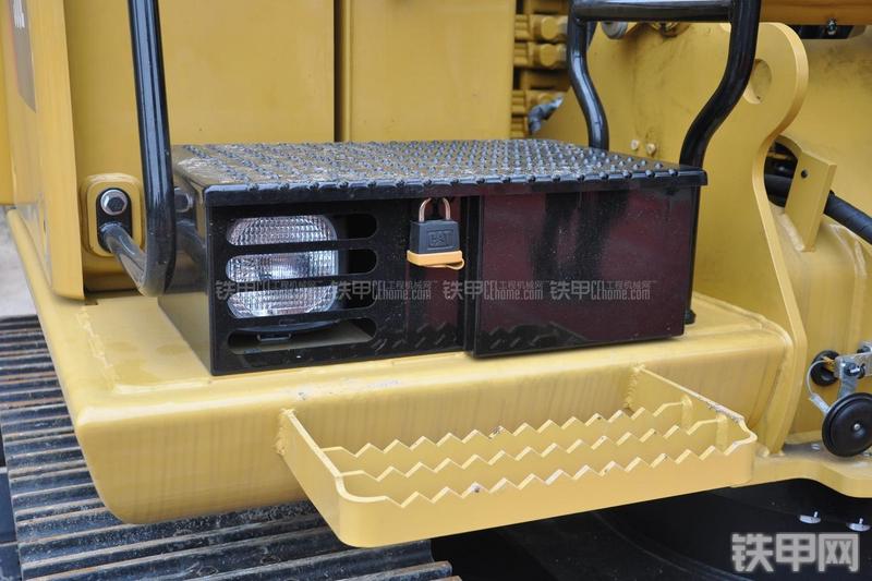 卡特彼勒308E液压挖掘机局部