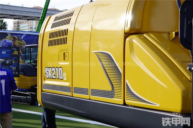 神钢SK210LC-9进口挖掘机局部