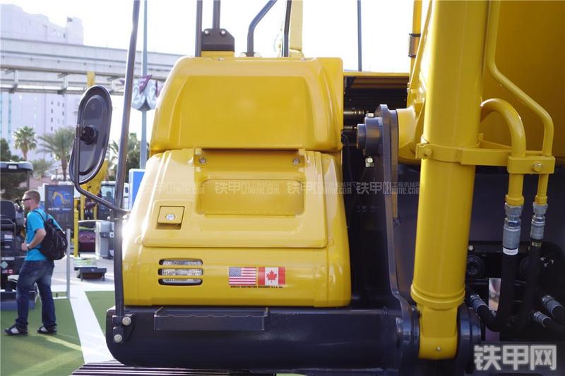 神钢SK210LC-9进口挖掘机局部