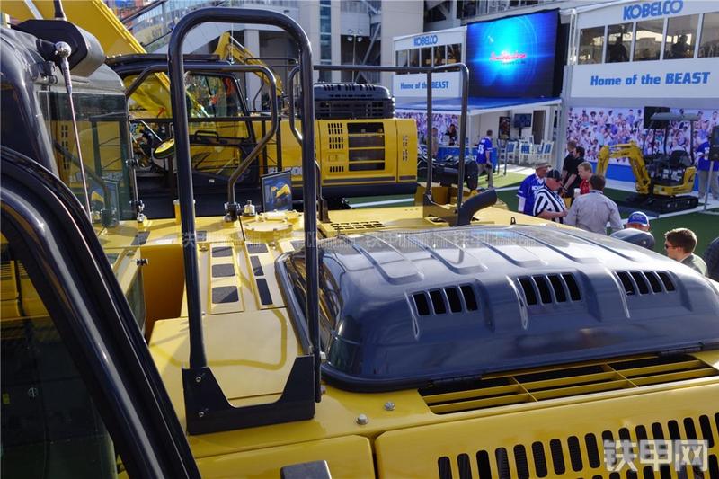 神钢SK210LC-9进口挖掘机局部