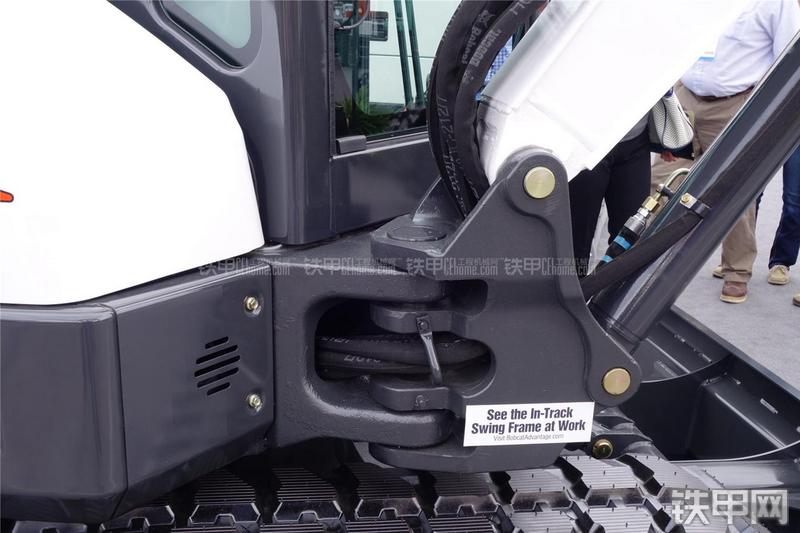 山猫E50挖掘机局部