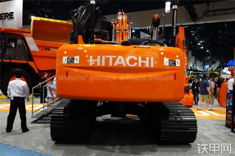 日立ZX210LC-5挖掘机整机外观