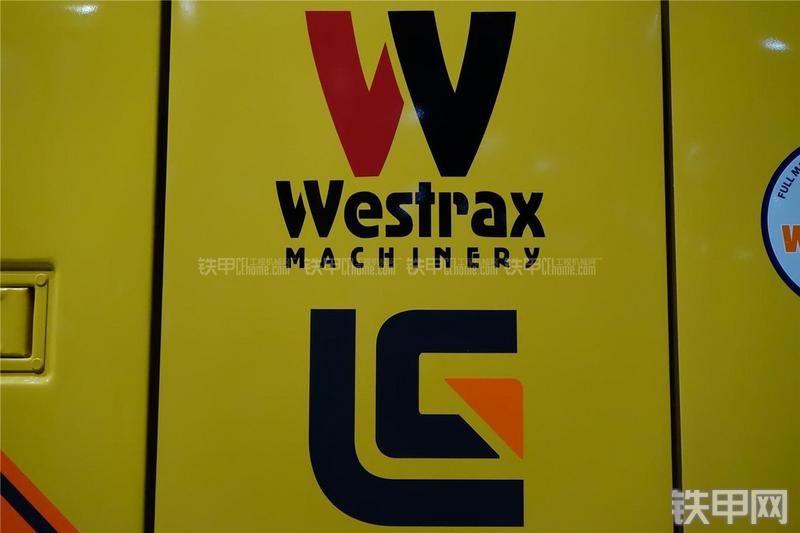 龙工950E挖掘机局部