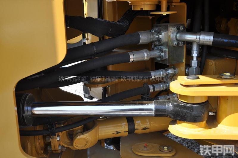 卡特彼勒950GC装载机局部