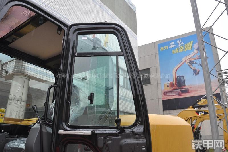 卡特彼勒308E液压挖掘机局部