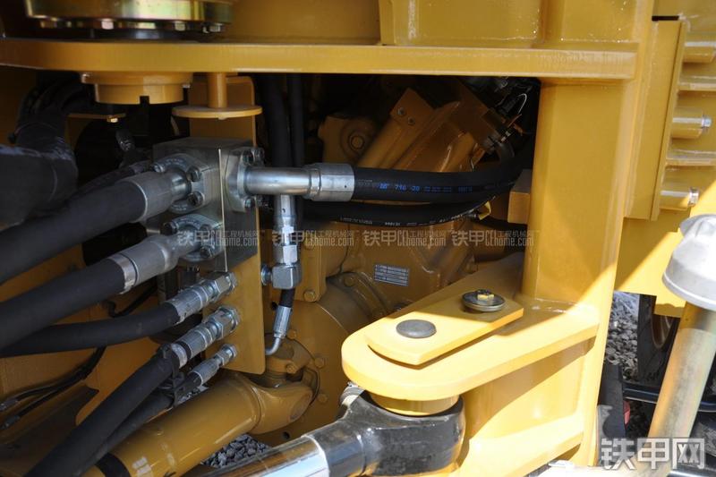 卡特彼勒950GC装载机局部