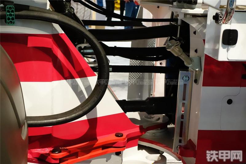 沃尔沃L60G装载机局部