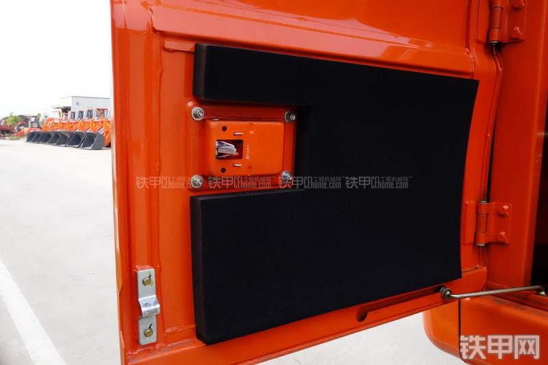 迪万伦DX150LC挖掘机局部