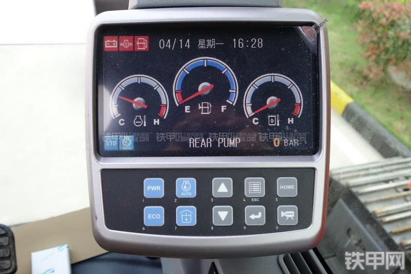 迪万伦DX150LC挖掘机局部