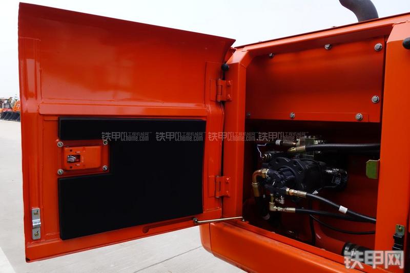 迪万伦DX150LC挖掘机局部