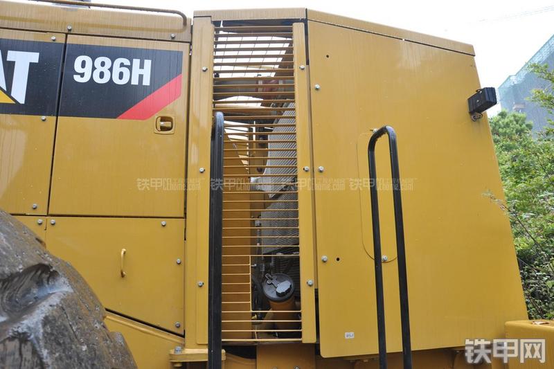 卡特彼勒986H装载机局部