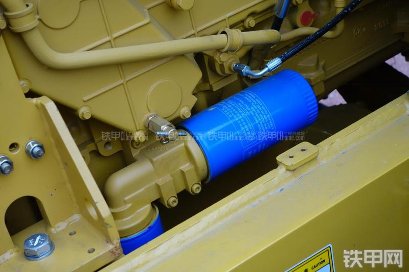 成工ZL50D-3装载机局部