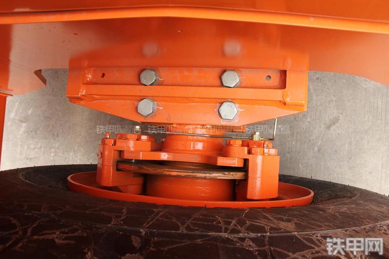 迪万伦DL503GOLD装载机局部