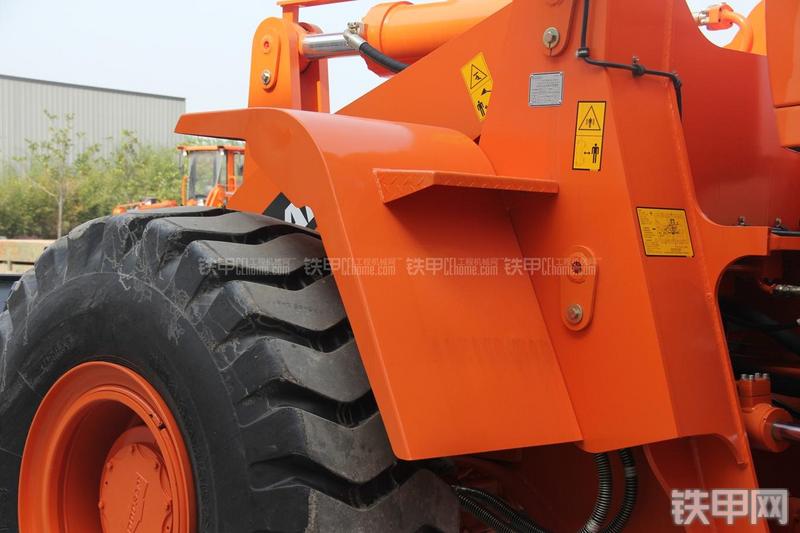 迪万伦DL503GOLD装载机局部