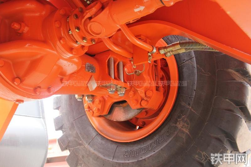 迪万伦DL503GOLD装载机局部