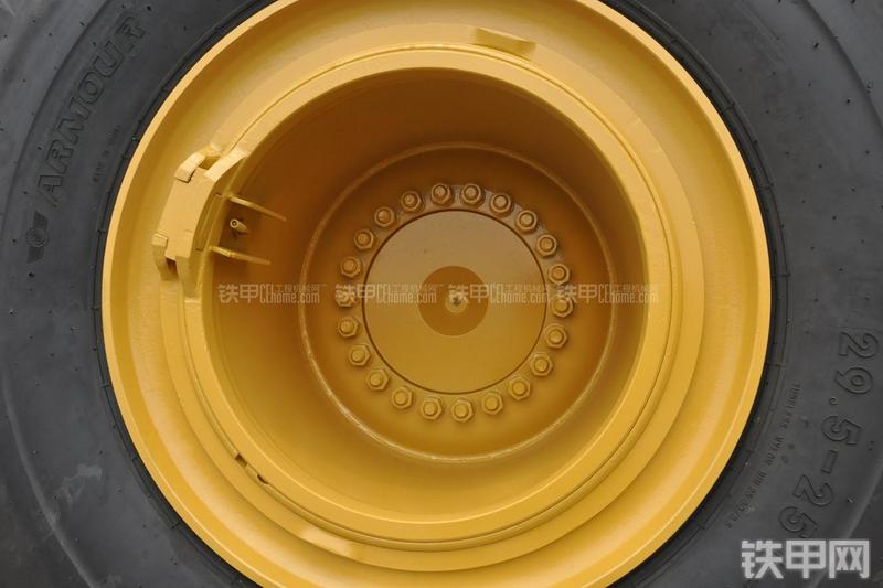 成工CG990H装载机局部