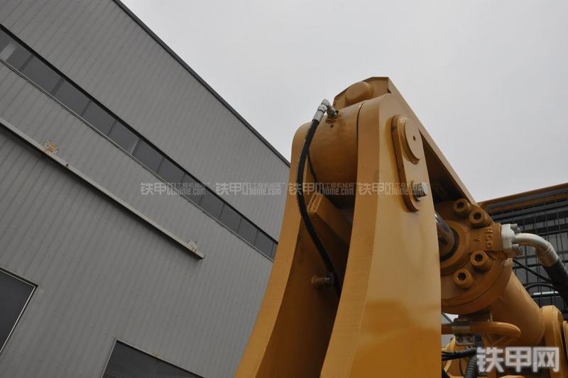 成工CG990H装载机局部