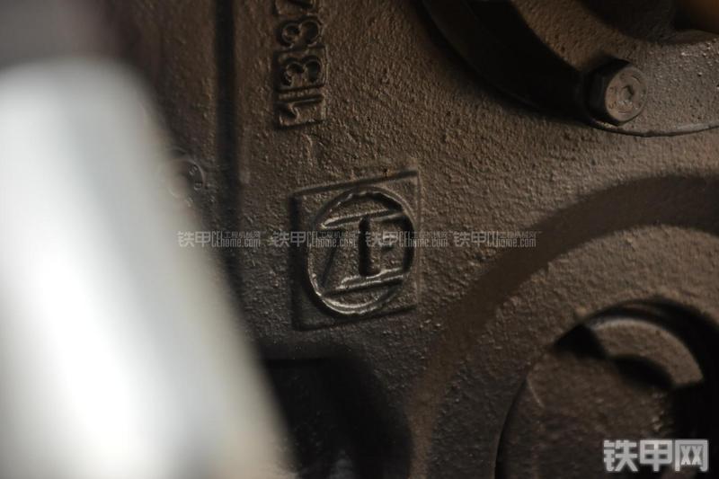 成工CG990H装载机局部