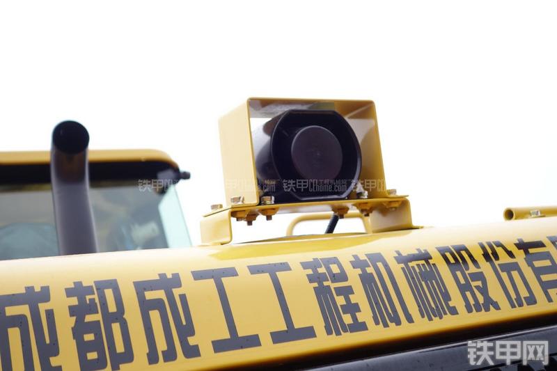 成工ZL50D-3装载机局部