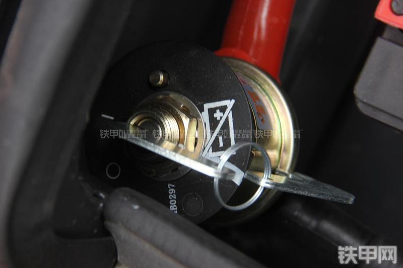 迪万伦DL503GOLD装载机局部