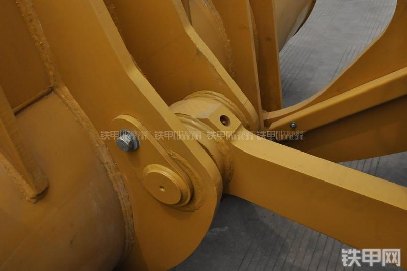 成工CG990H装载机局部