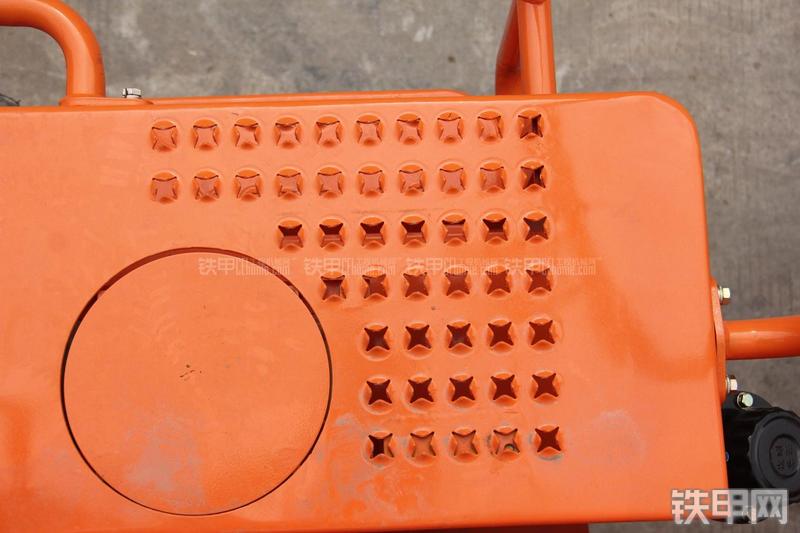 迪万伦DL503GOLD装载机局部