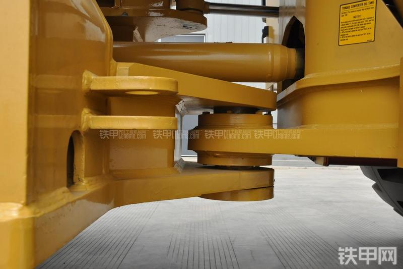 成工CG990H装载机局部