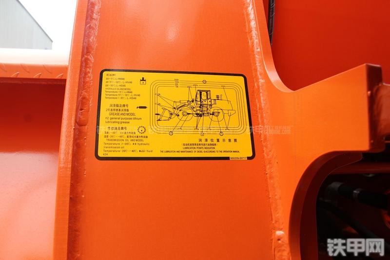 迪万伦DL503GOLD装载机局部