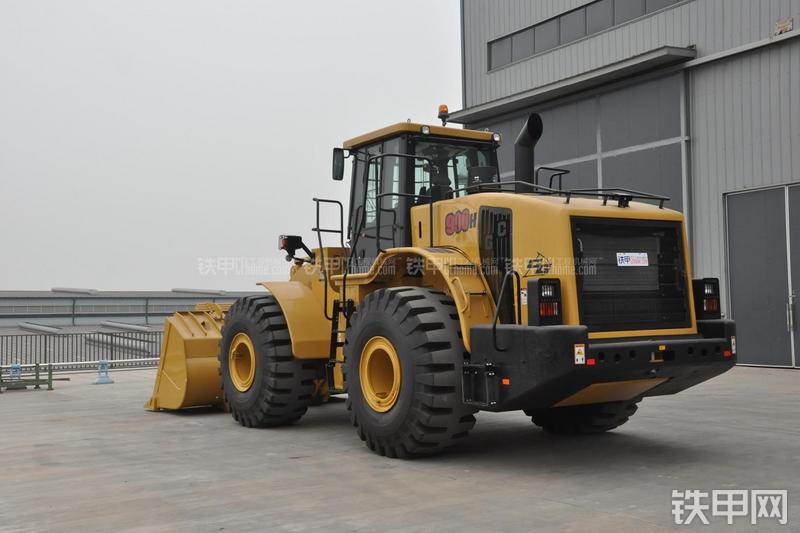 成工CG990H装载机整机外观