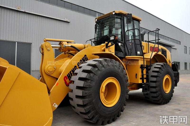 成工CG990H装载机整机外观